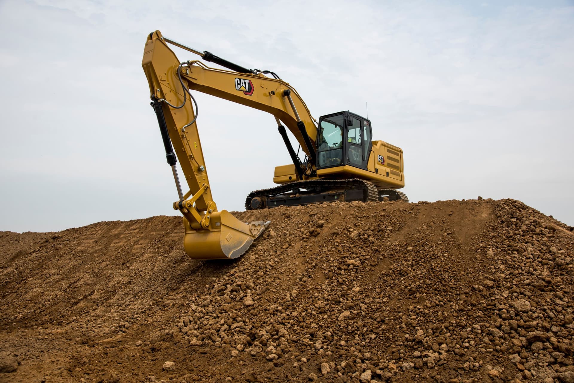 Excavadora Hidráulica 330 GC